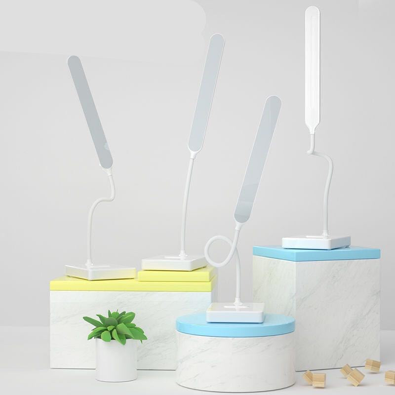 Compact LED Desk Lamp – Foldable with USB Charging